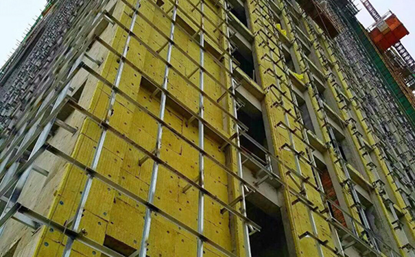 外墻保溫裝飾材料火災(zāi)風(fēng)險(xiǎn)預(yù)防及處置措施！