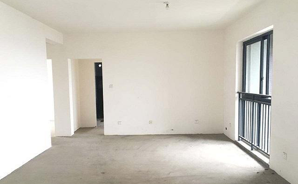 開發(fā)商做的膩子墻面能用嗎?不鏟可以嗎?