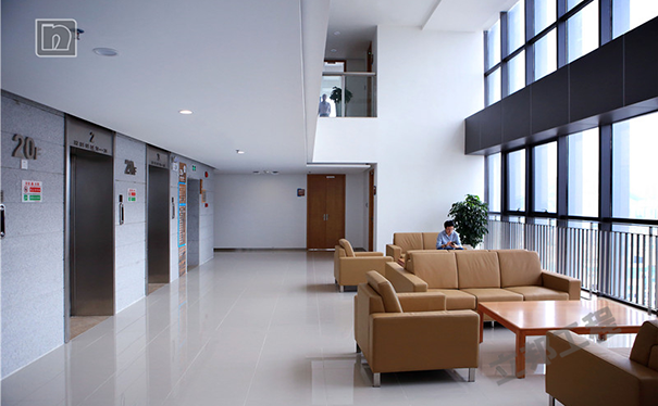 醫(yī)院內(nèi)墻用什么材料好？