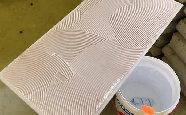 瓷磚背膠的作用及使用方法