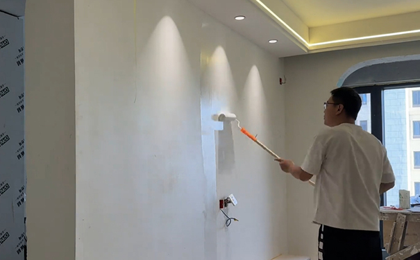 乳膠漆自己能刷嗎?